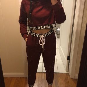 Lettered tapes top with matching pants